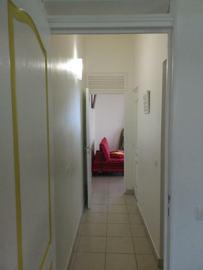 Apartament Beau F2 Avec Vue Sur Les Saintes Trois-Rivières Zewnętrze zdjęcie